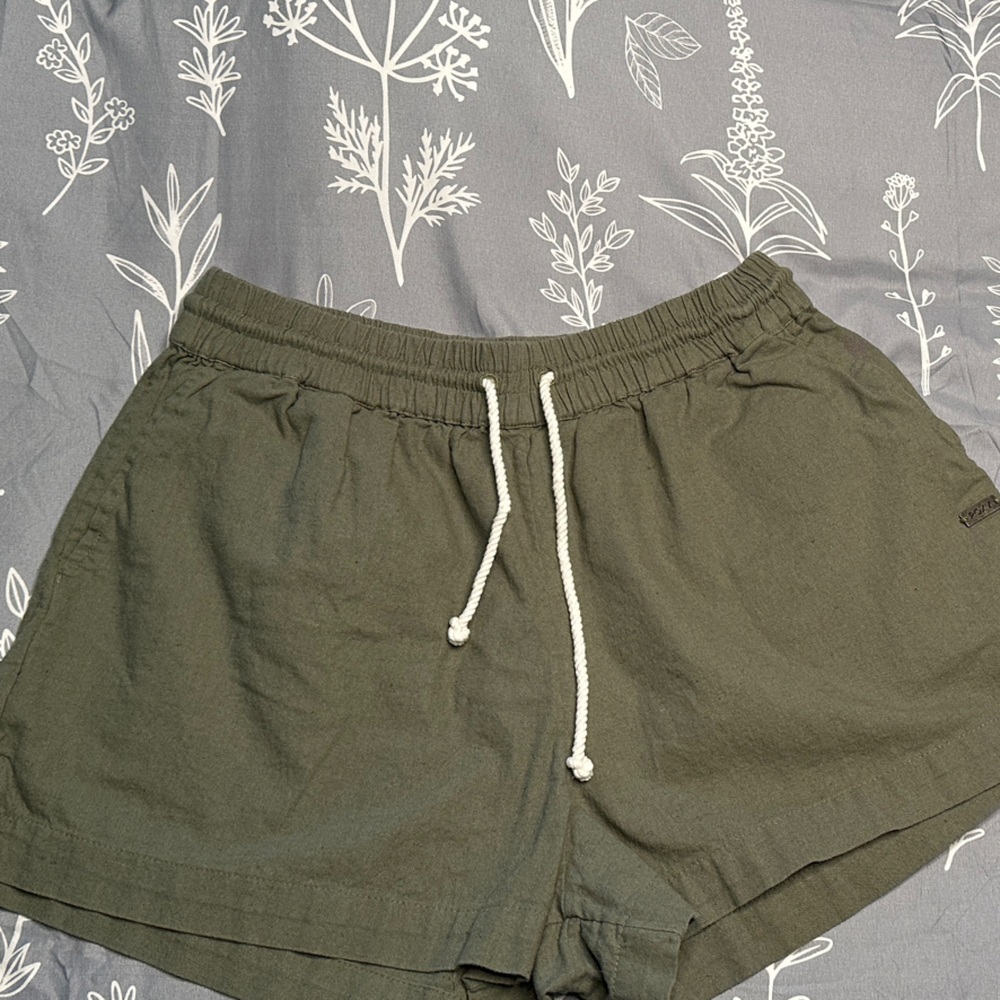 Roxy Olive Green Women's Casual Shorts - sz M/10